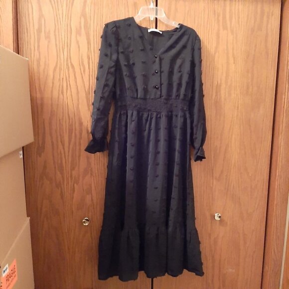 Juoiantang Maxi Dress VNeck H Waisted Button ALine Ruffle Tier Swiss Dot Sz 8-10 - Picture 1 of 11